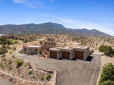 85 Overlook Dr