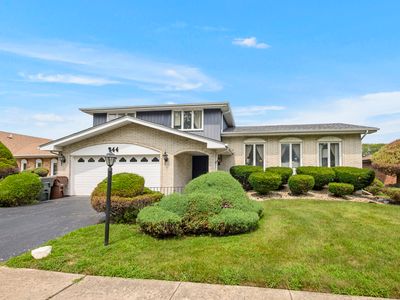 944 E 193rd Pl