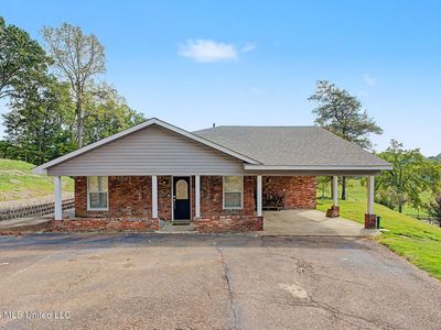 3480 Woodland Lake Dr