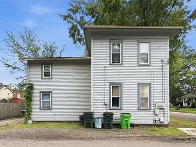 Property at 820 Parkview St NE, Massillon, OH