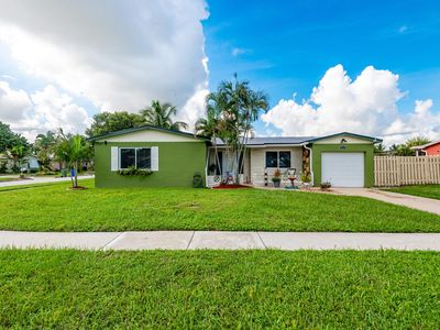 6912 NW 5TH Place