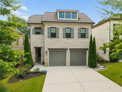1122 Blackshear Dr