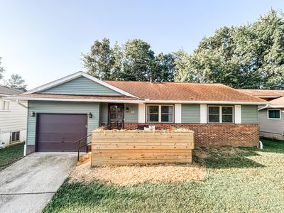247 Lone Pine Rd