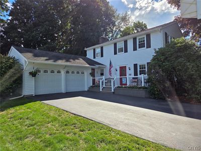 207 Riverdale Rd