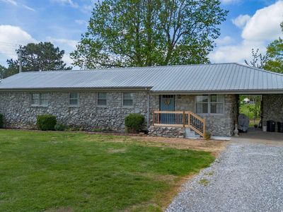 362 Warnick Rd