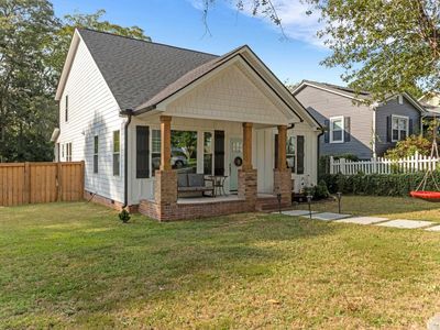 20 Bleckley Ave