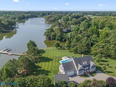 311 Grove Point Rd