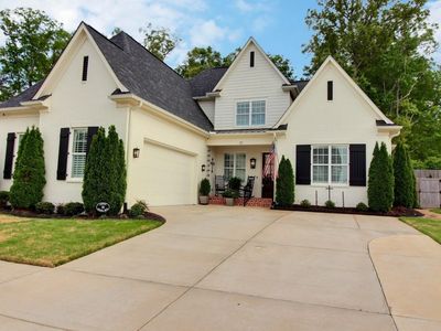 30 Lafayette Crossing Dr