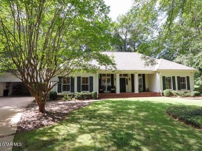 18 Cedars Rd