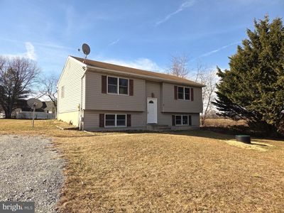 90 Camp Meeting Ground Rd