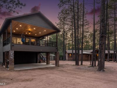 2426 Daisy Trail
