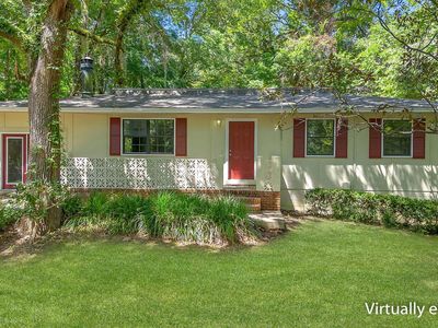 2506 Colleen Dr