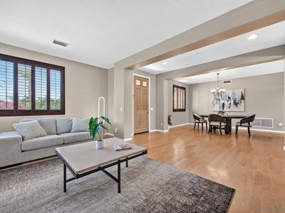 10304 Chase Creek Ln