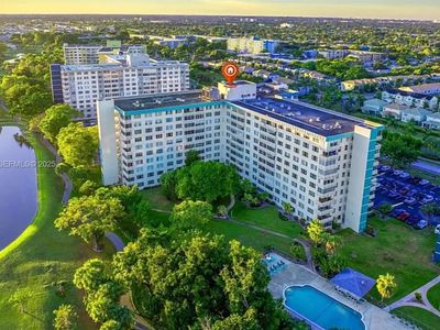 4330 Hillcrest Dr APT 405