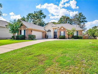 11678 Arlington Blvd