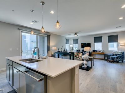 11275 Glowing Ave #103