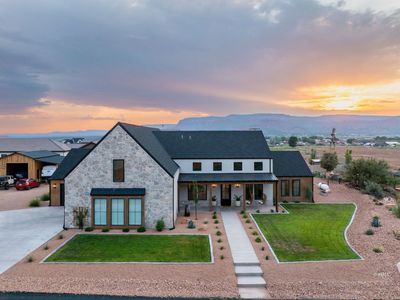 1222 S Country Estates Ln