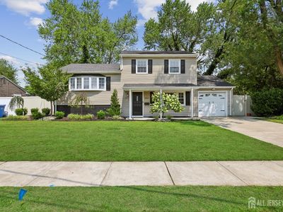 18 Carlton Ave