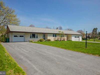 Property at 321 E Glenn Rd, Hershey, PA