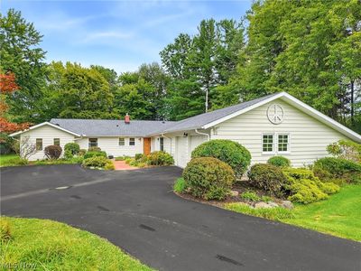 22 Ridgecrest Dr