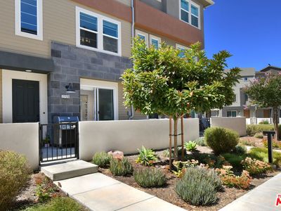 27123 Red Tail Pl
