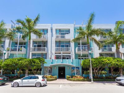 180 NE 4th Avenue #307