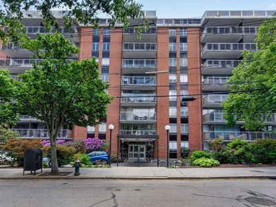 45 Longwood Ave APT 409