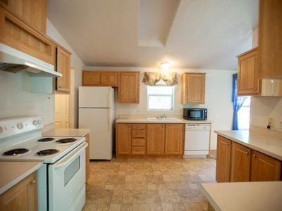 1110 Jaynes Dr