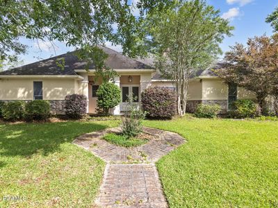 500 Comanche Dr