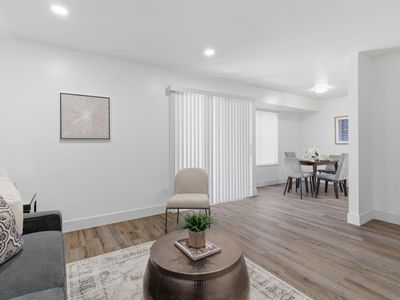6823 Butler Ct