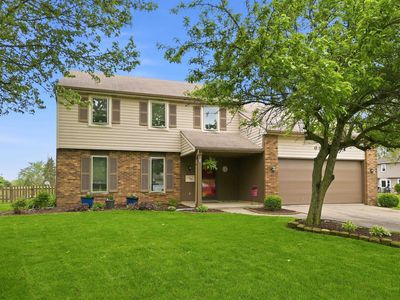 6821 Thamesford Dr