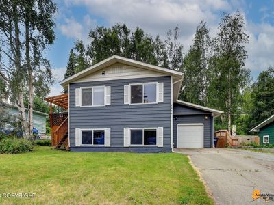 7244 Linden Dr