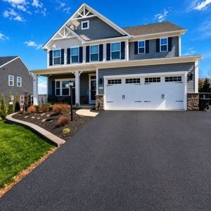 118 Red Pine Dr