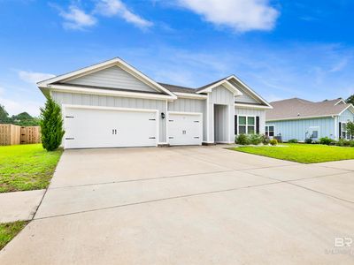 544 Golden Leaf Ave
