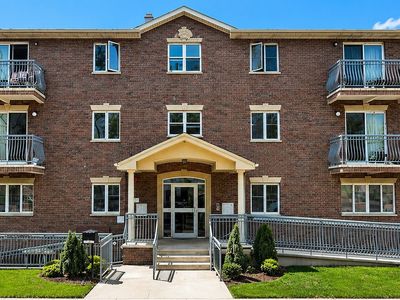 7506 16th Ave APT 2A