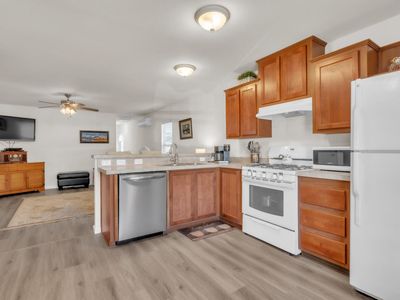 1535 Amy Dr