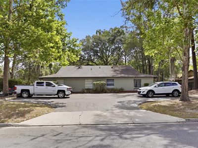 3605 SW 29th Ter