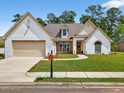 114 Willow Crest Cir