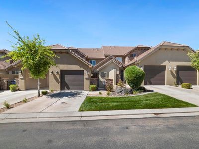 4184 E Torrey Pines Dr