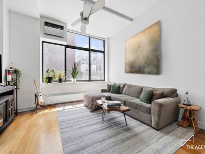 372 5th Ave APT 6J