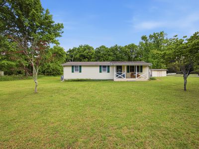 47 Rebecca Dr