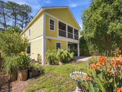 Property at 10 Hidden Springs Dr, Panacea, FL