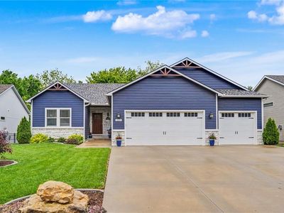113 Hillside Dr