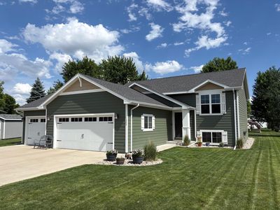 1323 Breckenridge Cir