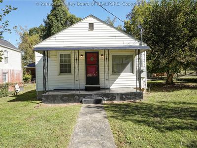 Property at 108 Hickory Rd, Charleston, WV