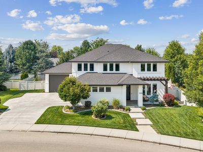 2309 W San Remo Dr