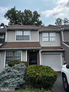 Property at 7 E Ridge Mews, Newtown, PA