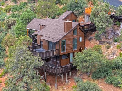 4739 Canyon Vista Dr