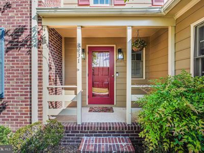 823 College Ave APT I