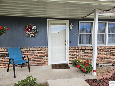 Property at 2303 Briarwood Dr, Sedalia, MO